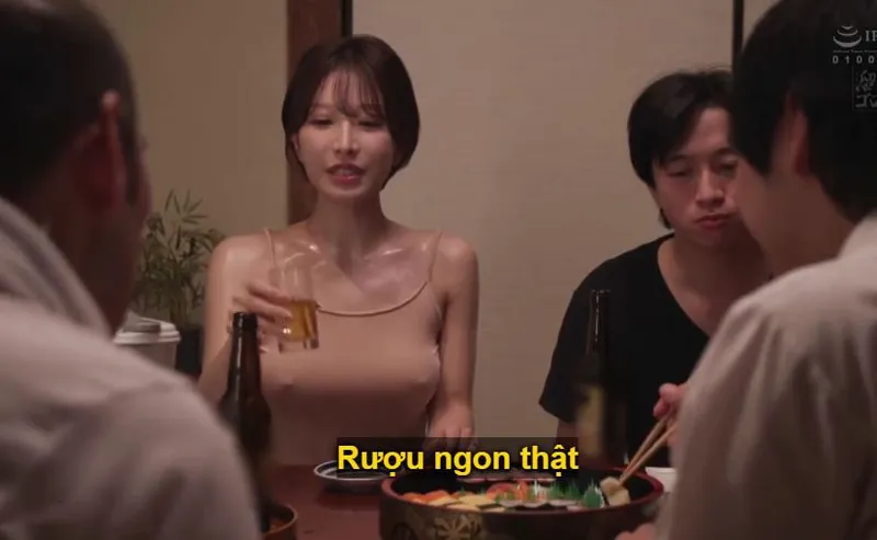 Người vợ gạ xoạc cả gia đình gã chồng vì anh xã dẫn về quê rồi bỏ bê nứng lồn sml